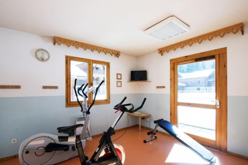 Appartement Rez-De-Chaussee, Cosy T3 4 A 6 Pers Avec Piscines Interieure & Exterieure A Samoens En Haute-Savoie Eksteriør bilde